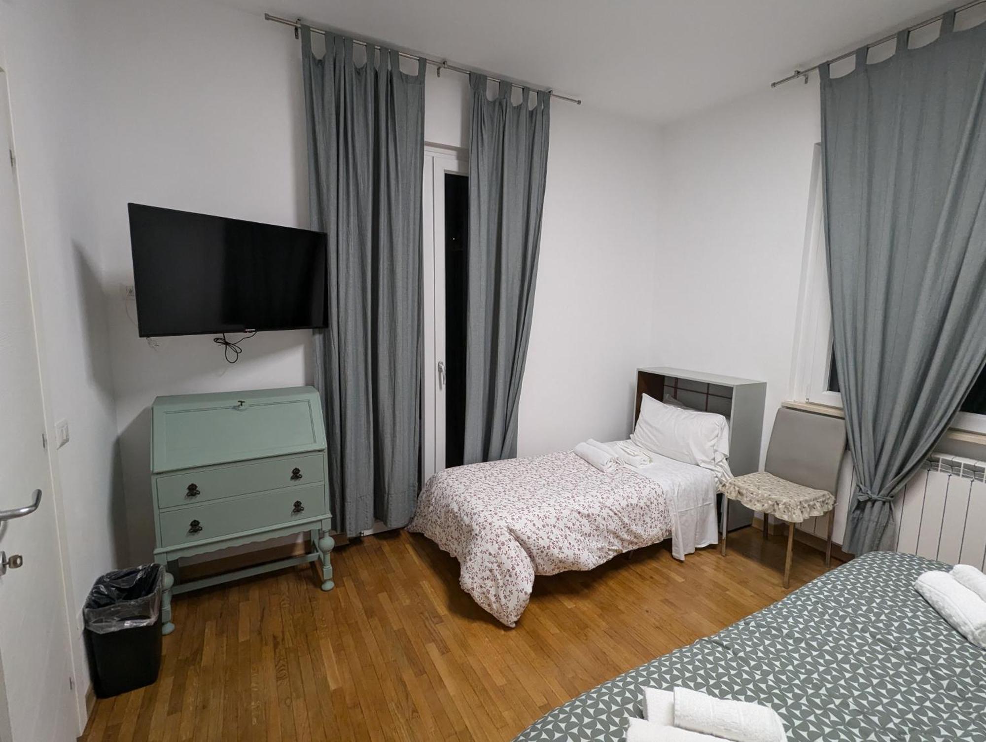 Ferienwohnung Galteri Housing 1 Terrazzo Privato Con Vista Perugia Exterior foto